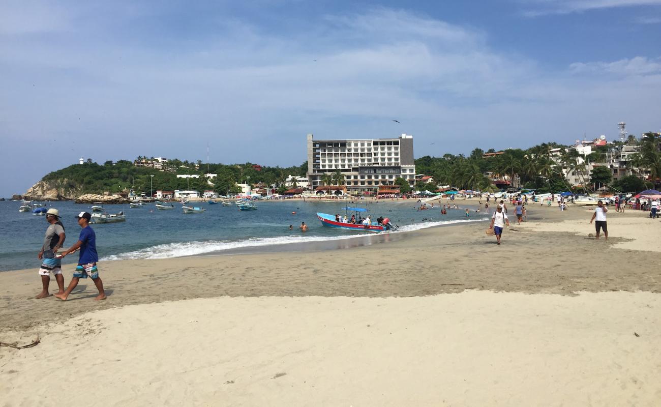 Playa Puerto Escondido'in fotoğrafı parlak ince kum yüzey ile