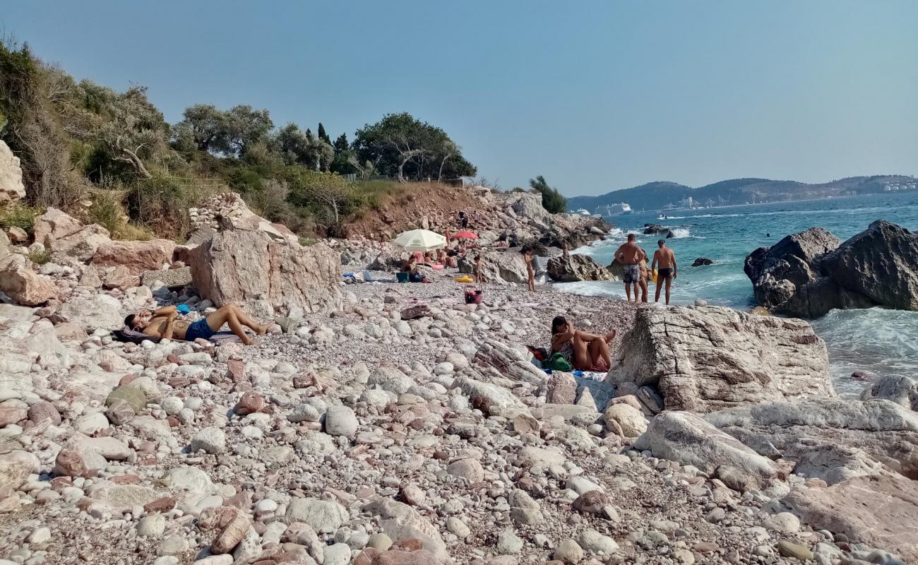 Beach Kadice'in fotoğrafı kayalık arazi yüzey ile