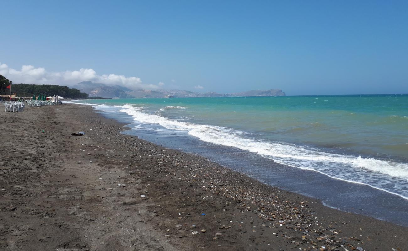 Playa del Suani'in fotoğrafı gri kum yüzey ile