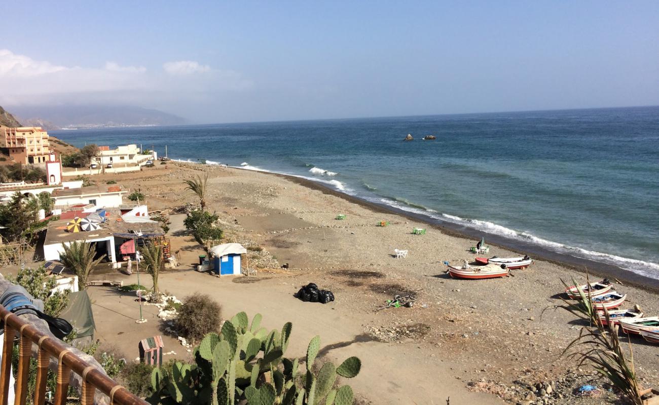 Plage Sidi Yahya Aarab'in fotoğrafı gri çakıl taşı yüzey ile