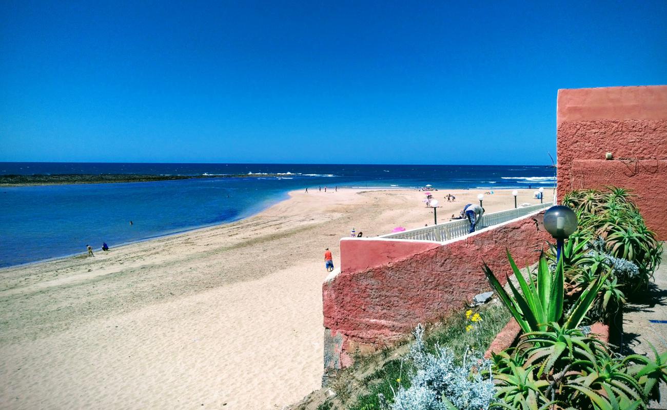 Plage Kasbah'in fotoğrafı gri kum yüzey ile