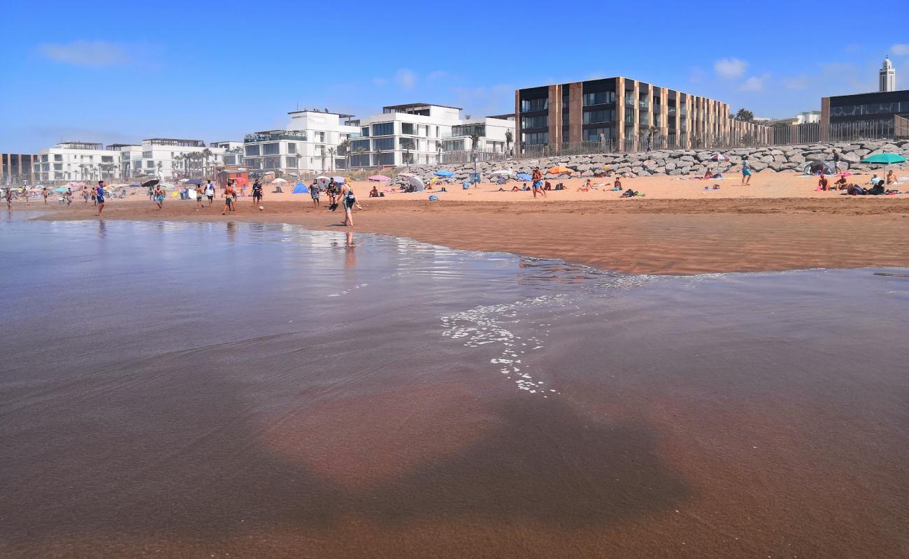 Plage Lalla Meryem'in fotoğrafı i̇nce bej kum yüzey ile