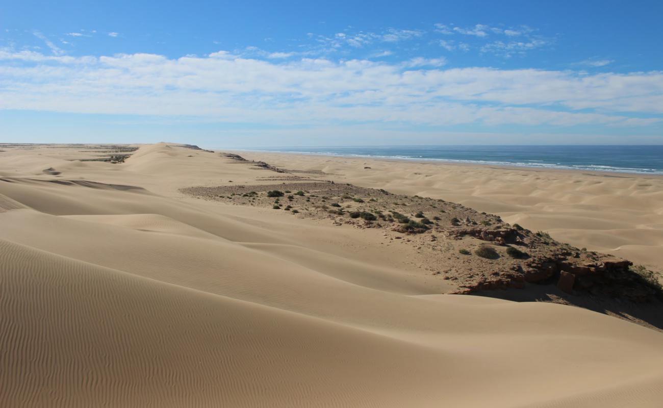 Plage Blanche'in fotoğrafı açık bej kum yüzey ile