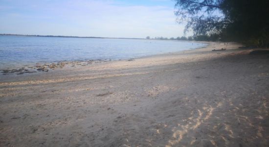 Manefi Beach