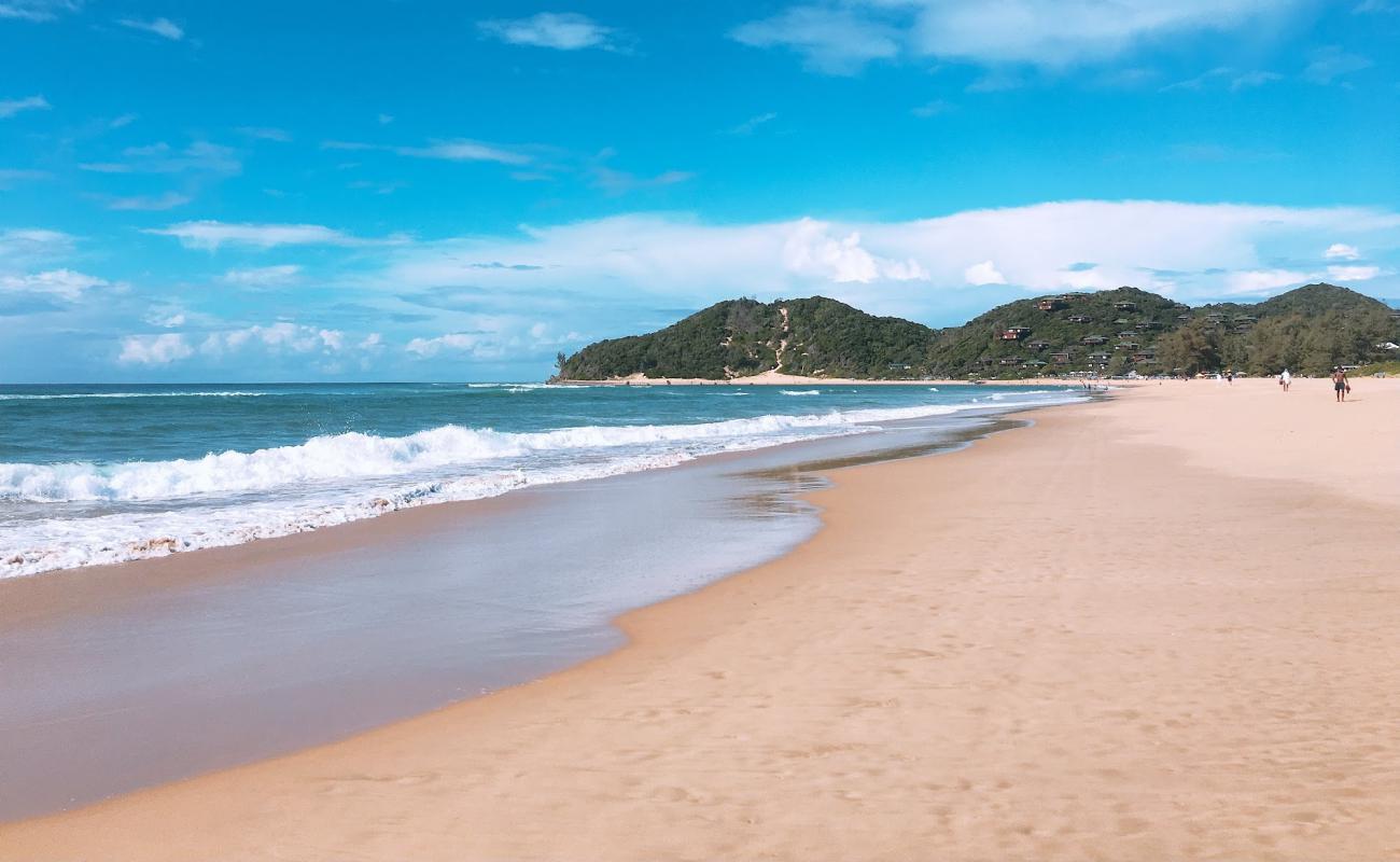 Ponta do Ouro Beach'in fotoğrafı parlak kum yüzey ile