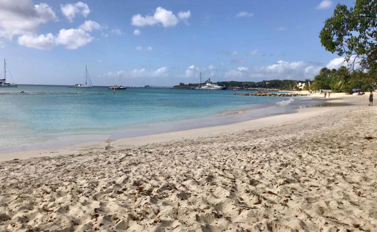 Heywoods beach'in fotoğrafı i̇nce bej kum yüzey ile