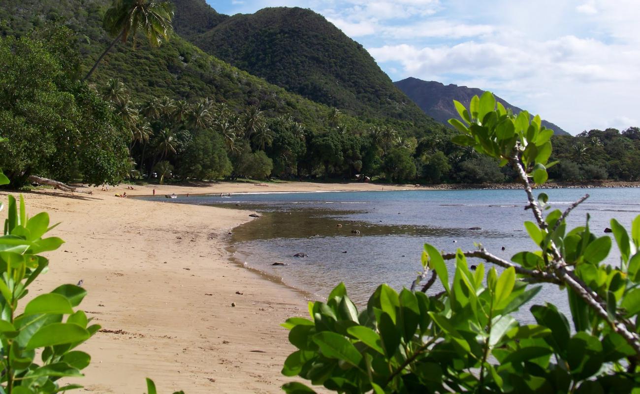 Moara Beach'in fotoğrafı parlak kum yüzey ile