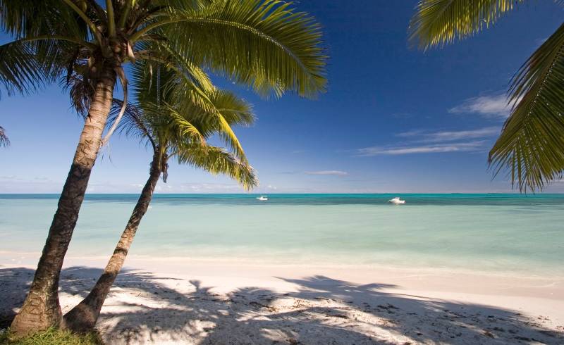 Saint-Joseph Beach'in fotoğrafı beyaz ince kum yüzey ile