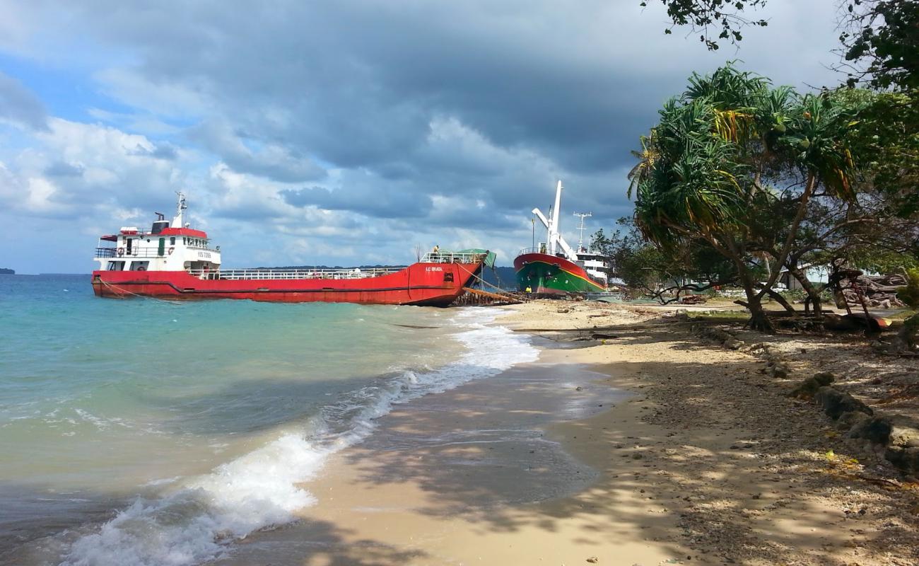Samansin beach'in fotoğrafı açık bej kum yüzey ile