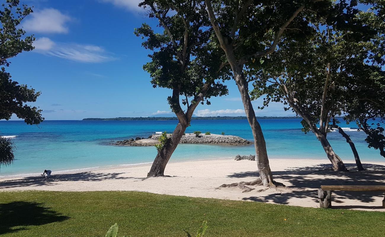 Oceanic Beach'in fotoğrafı beyaz kum yüzey ile