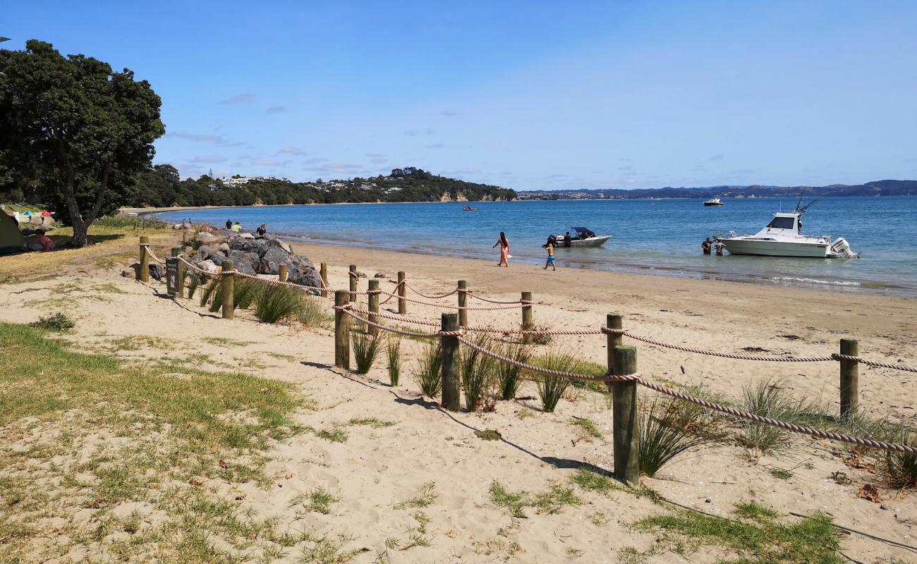 Cooper Reserve Beach'in fotoğrafı açık bej kum yüzey ile