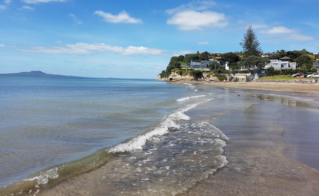 Rothesay Bay Beach'in fotoğrafı açık bej kum yüzey ile