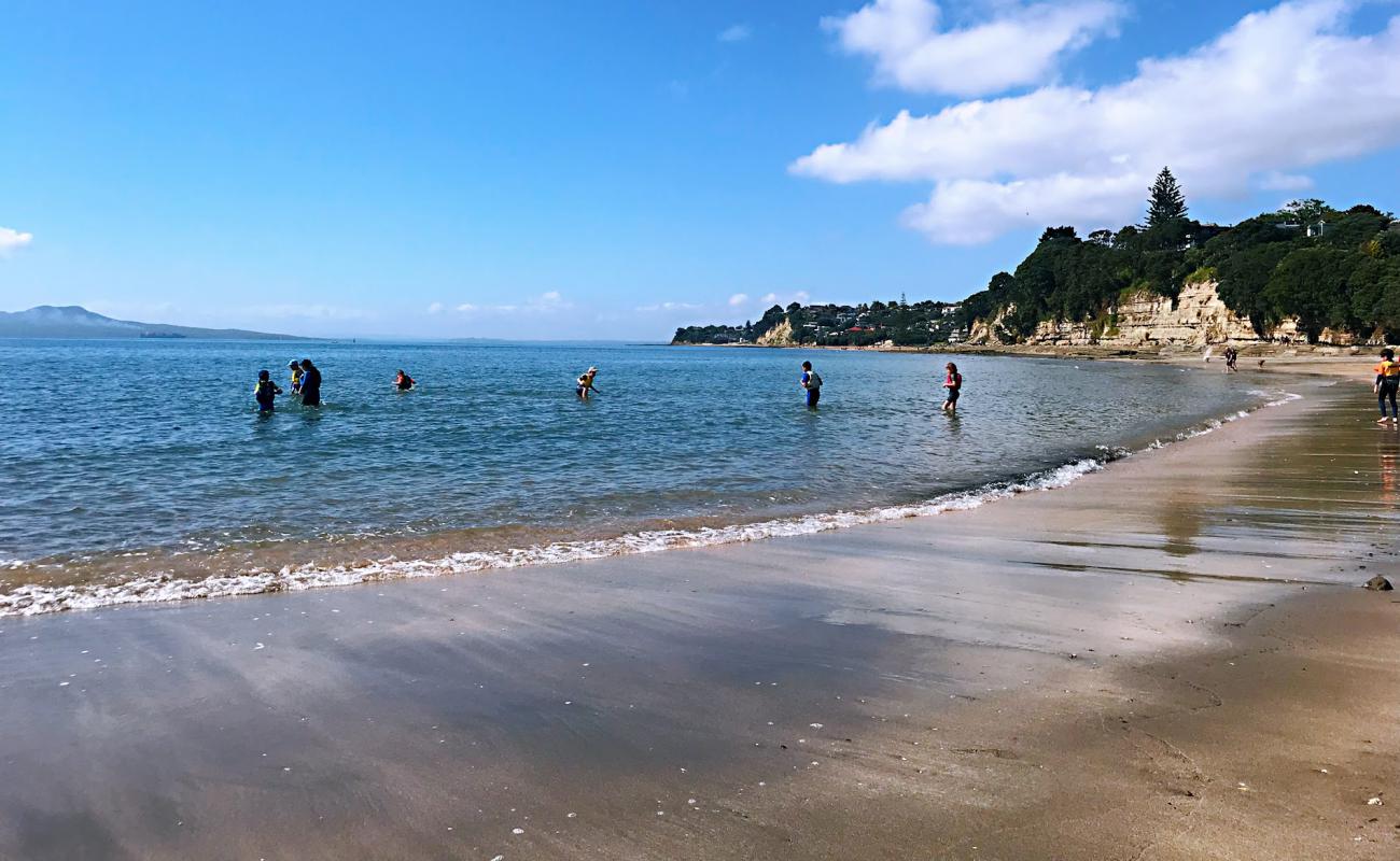 Murrays Bay Beach'in fotoğrafı açık bej kum yüzey ile