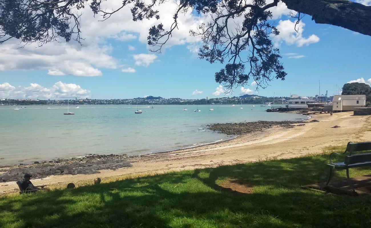 Duders Beach'in fotoğrafı parlak kum ve kayalar yüzey ile