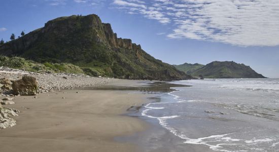 Kairakau Beach