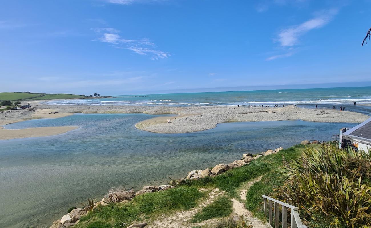Kakanui Beach'in fotoğrafı gri çakıl taşı yüzey ile