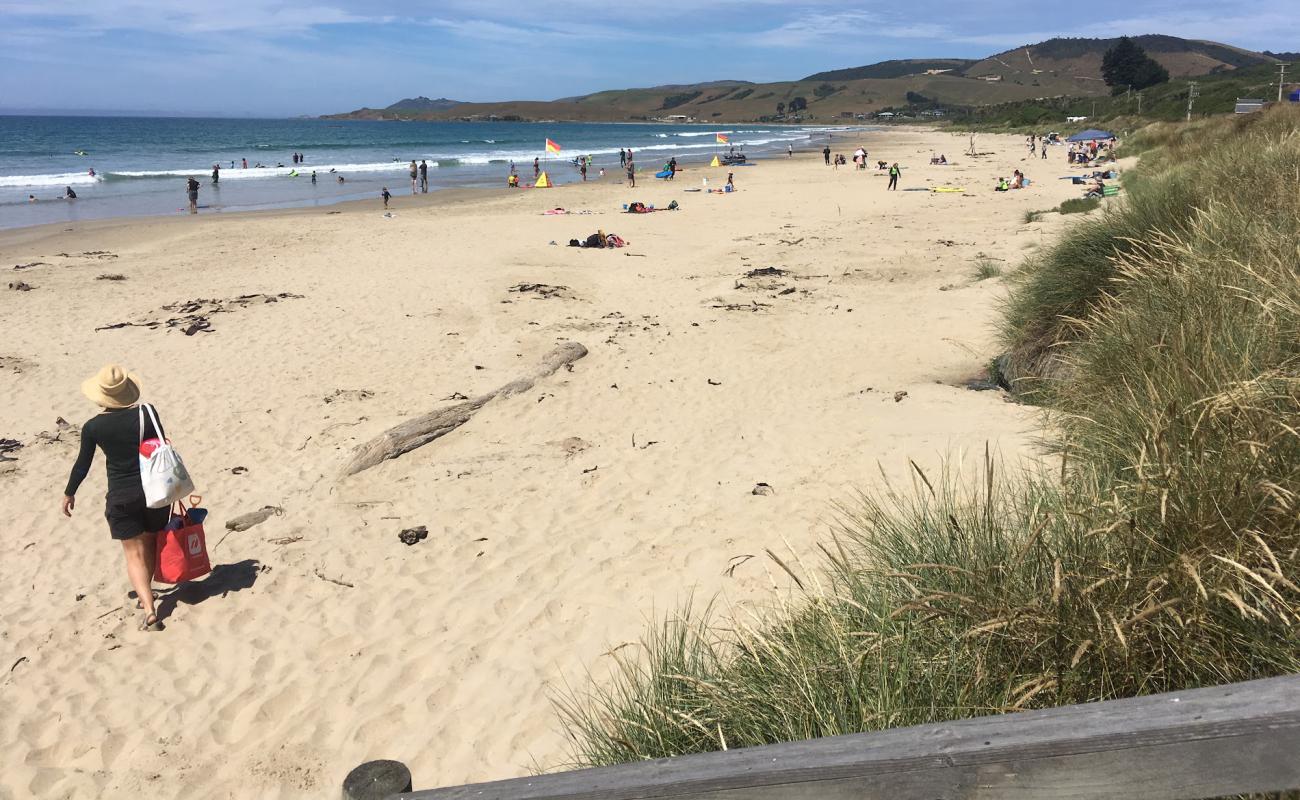 Esplanade Beach'in fotoğrafı parlak kum yüzey ile