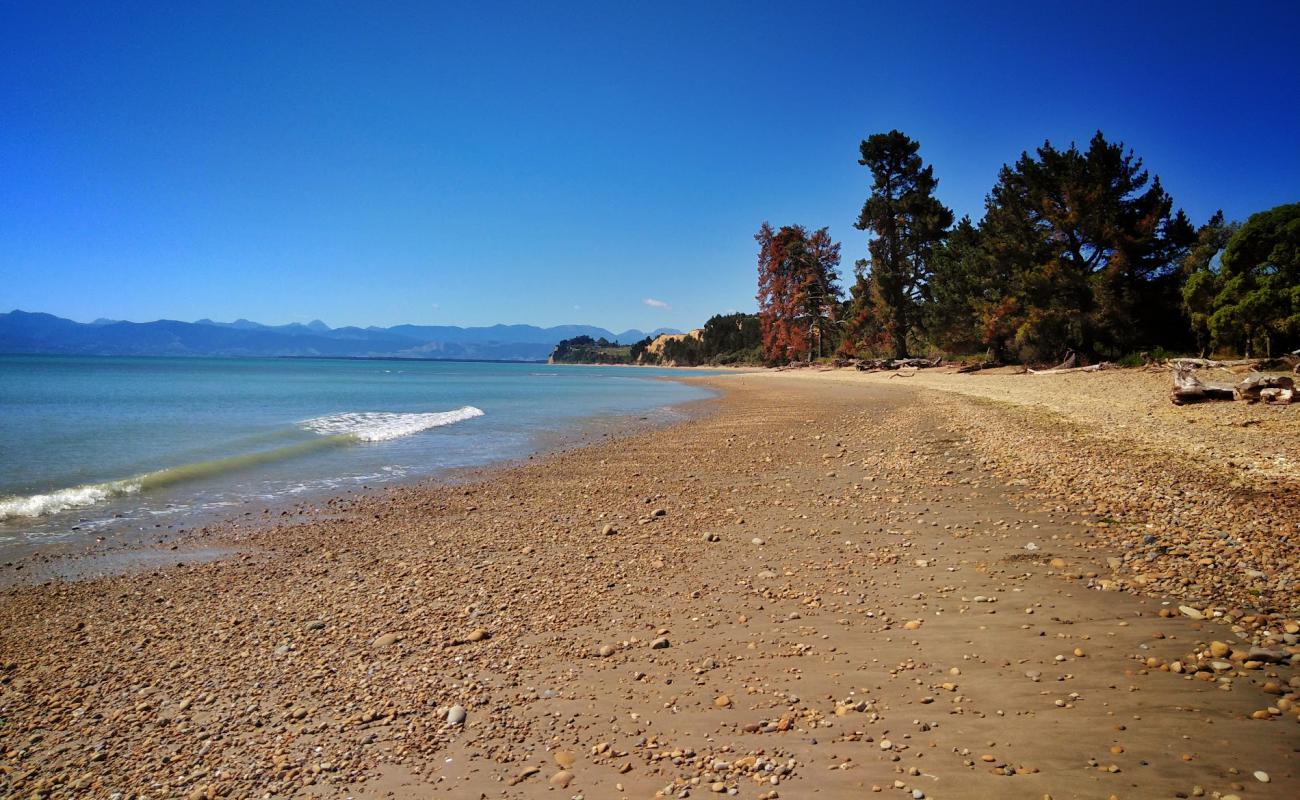 Kina Beach II'in fotoğrafı gri kum ve çakıllar yüzey ile