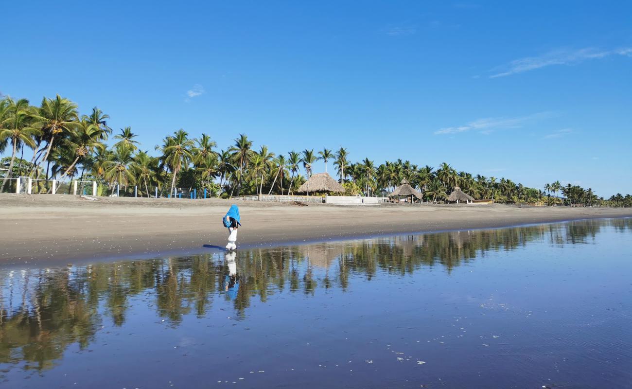 Poneloya beach'in fotoğrafı gri kum yüzey ile