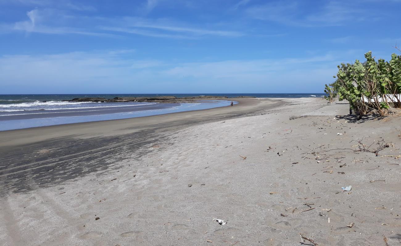 Playa Tuilapa'in fotoğrafı küçük bej çakıl yüzey ile