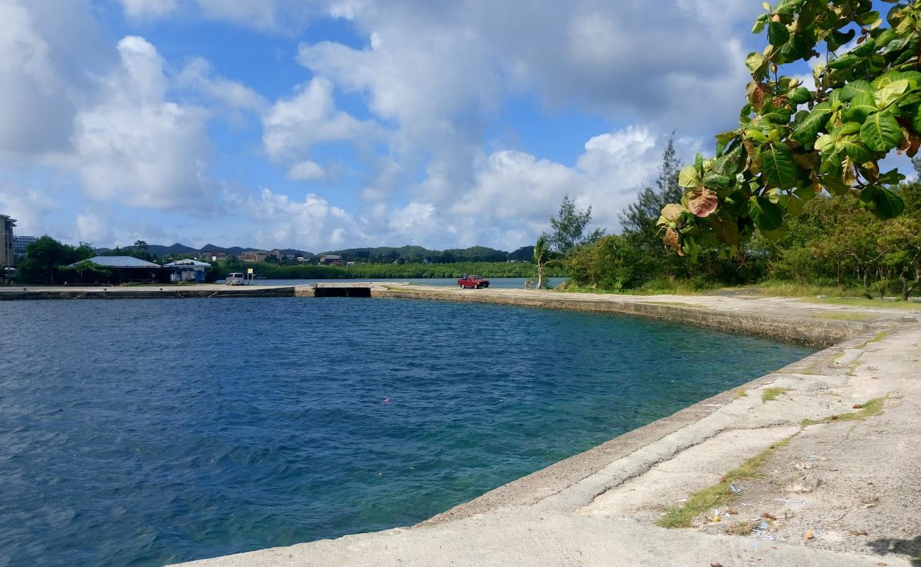T-Dock Beach'in fotoğrafı beton kaplı yüzey yüzey ile