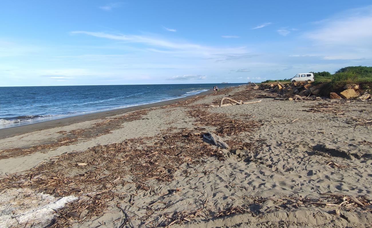 Monagre Beach'in fotoğrafı kahverengi kum yüzey ile