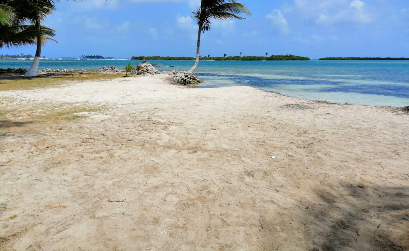 Guasirdup San Blas beach'in fotoğrafı parlak kum yüzey ile