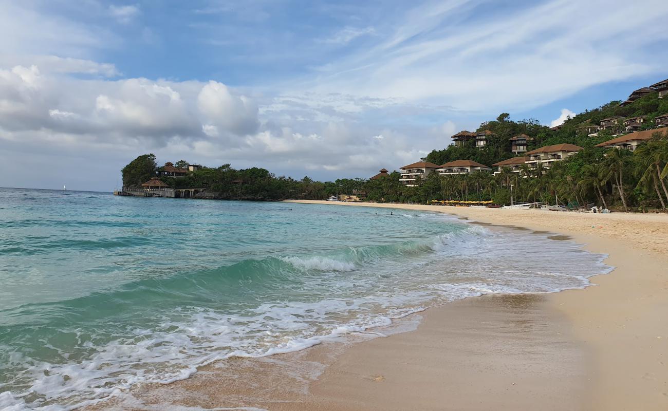 Punta Bunga Beach'in fotoğrafı i̇nce bej kum yüzey ile
