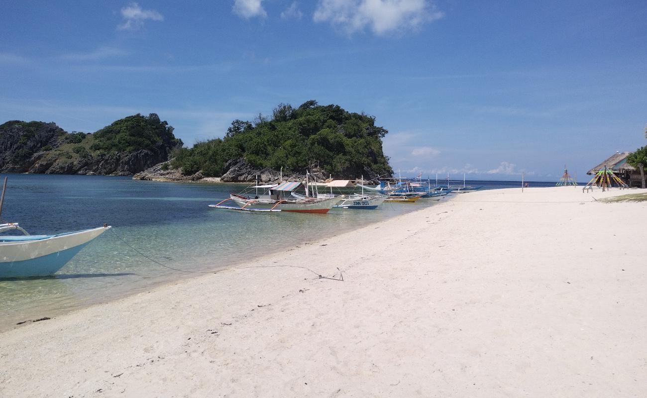 Buyayao Island Resort'in fotoğrafı i̇nce beyaz kum yüzey ile