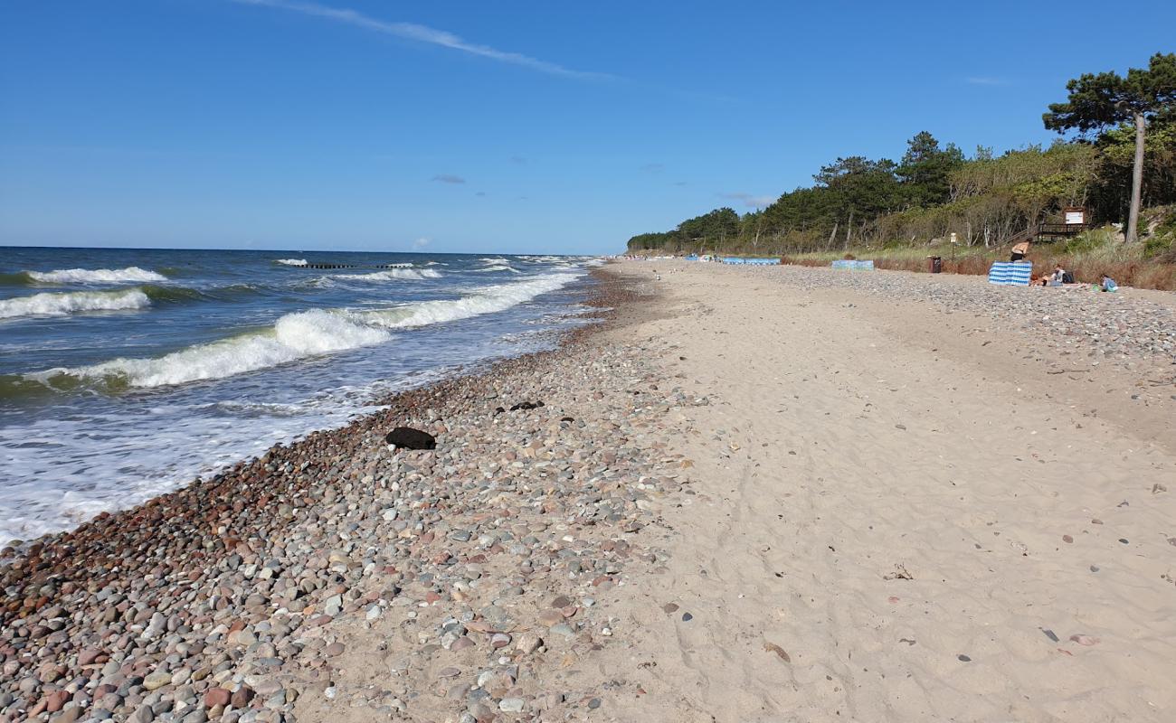 Wicie Plaża'in fotoğrafı bej kum ve çakıl yüzey ile