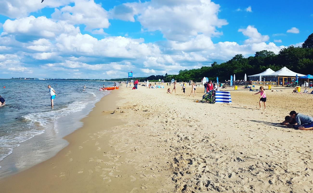 Jelitkowo Beach'in fotoğrafı i̇nce bej kum yüzey ile