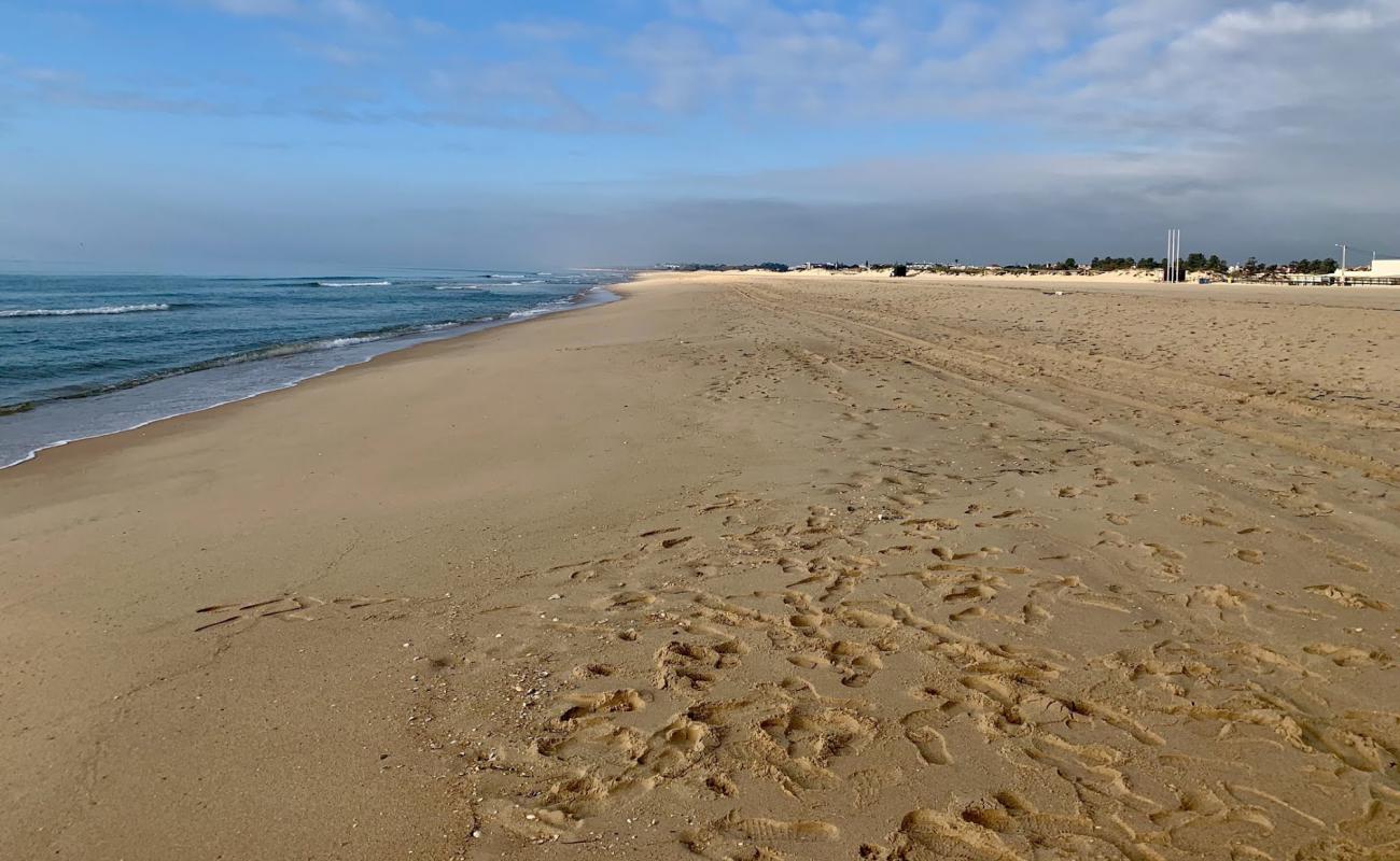 Praia da Alagoa'in fotoğrafı parlak ince kum yüzey ile