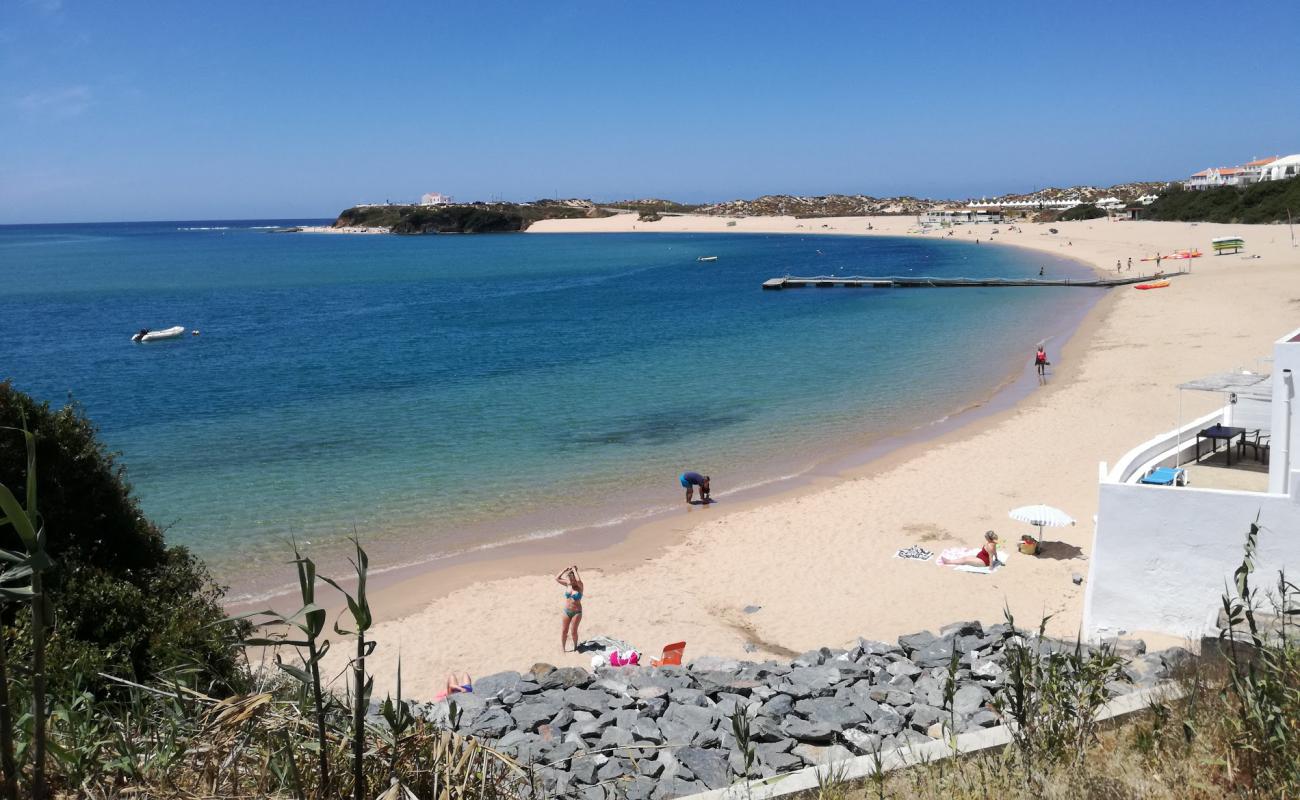 Praia da Franquia'in fotoğrafı parlak ince kum yüzey ile