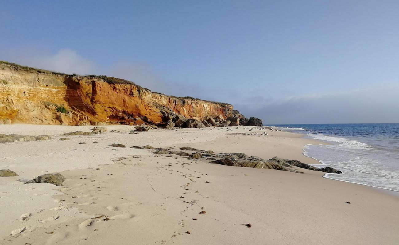 Praia dos Canudos'in fotoğrafı parlak ince kum yüzey ile