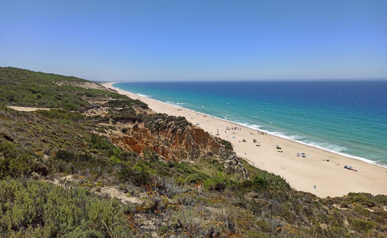 Beach Gale-Fontainhas'in fotoğrafı açık bej kum yüzey ile
