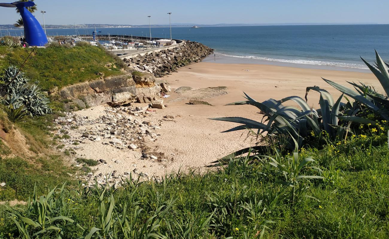 Praia da Torre'in fotoğrafı i̇nce bej kum yüzey ile