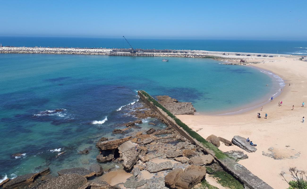 Praia dos Pescadores'in fotoğrafı i̇nce bej kum yüzey ile