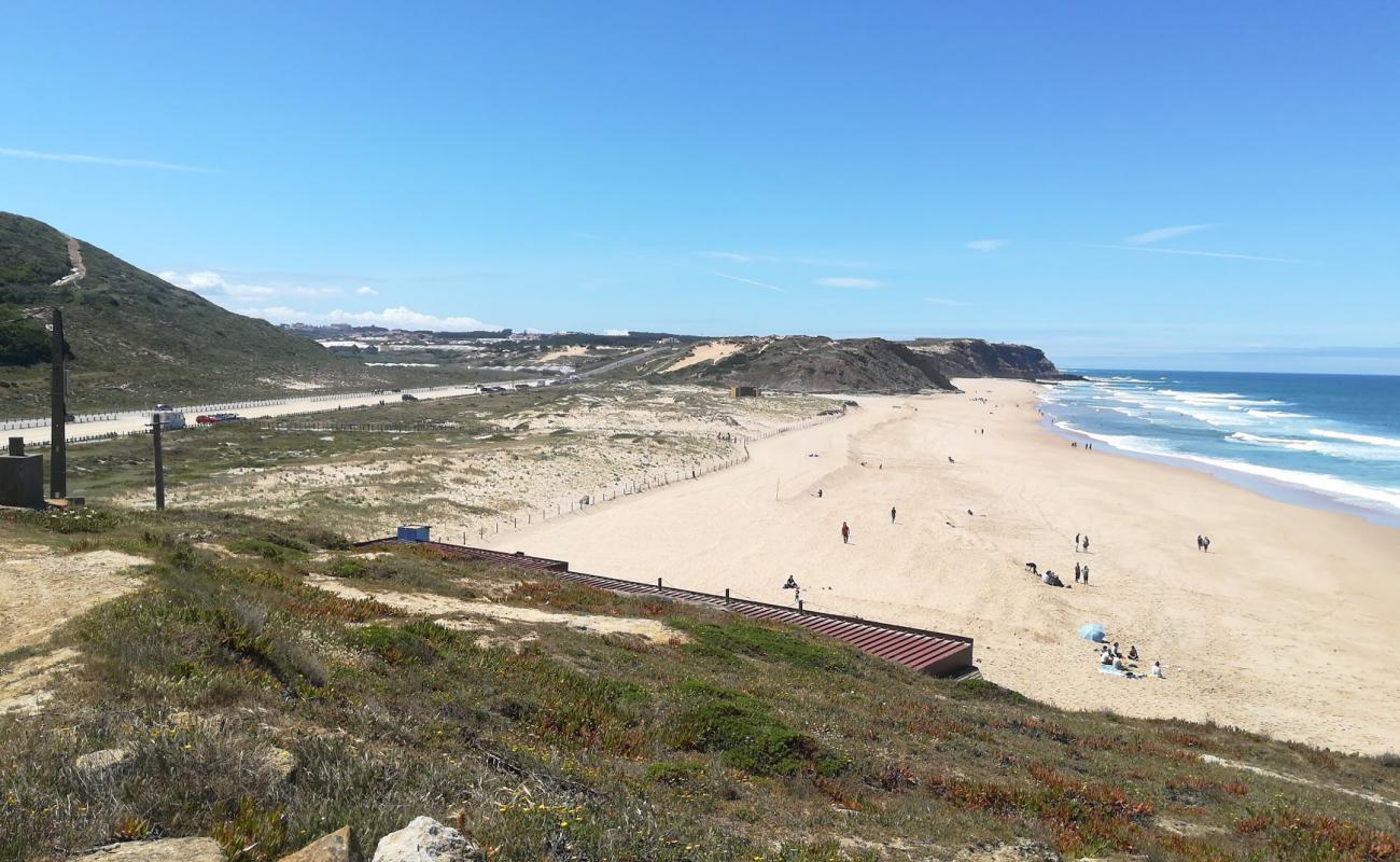 Praia de Santa Rita'in fotoğrafı parlak ince kum yüzey ile