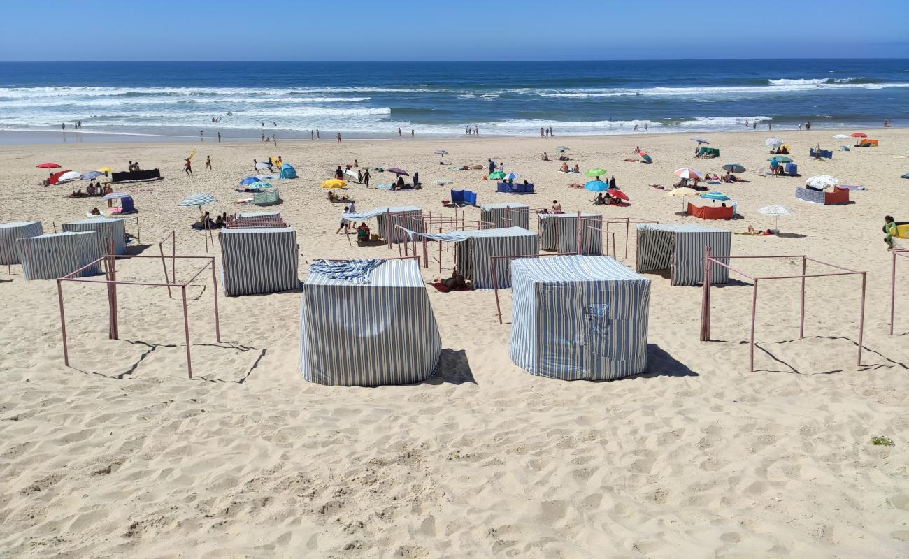 Praia da Vieira'in fotoğrafı i̇nce bej kum yüzey ile