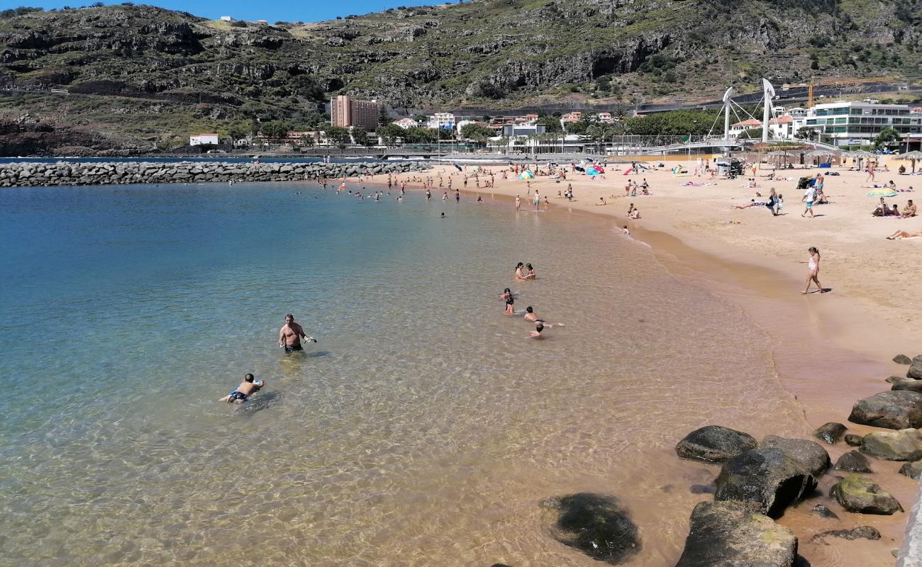 Praia de Machico'in fotoğrafı parlak kum yüzey ile