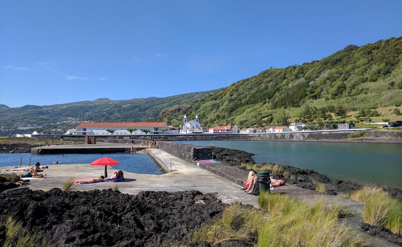 Piscina Natural'in fotoğrafı beton kaplı yüzey yüzey ile