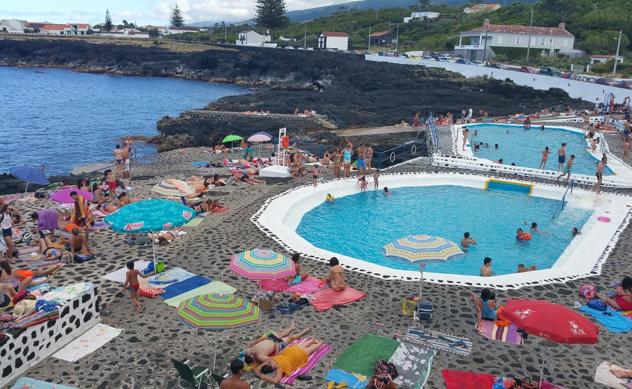 Piscina Santo Antonio'in fotoğrafı beton kaplı yüzey yüzey ile