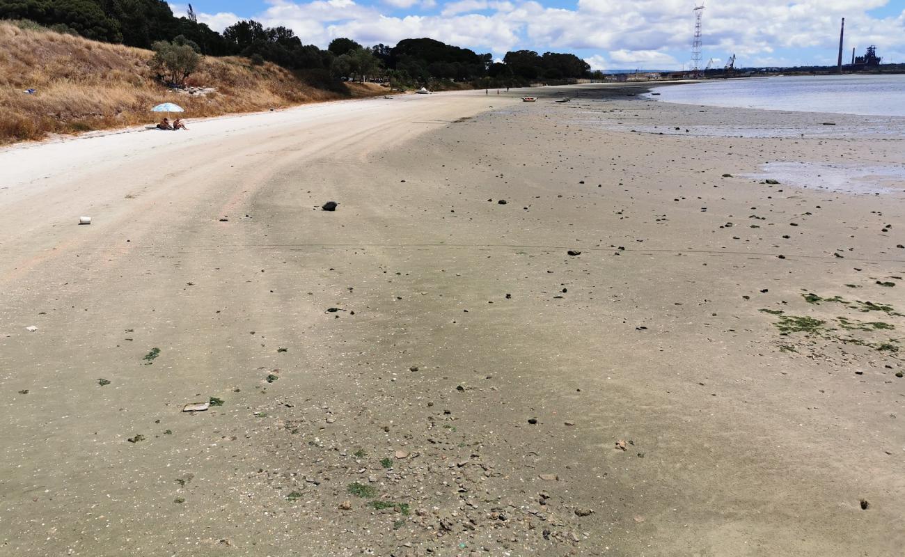 Praia Fluvial da Copacabana'in fotoğrafı açık bej kum yüzey ile