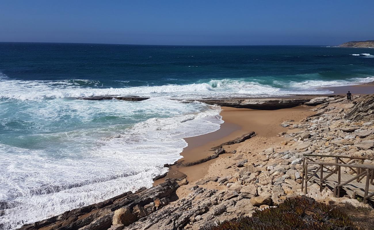 Praia da Empa'in fotoğrafı açık bej kum yüzey ile