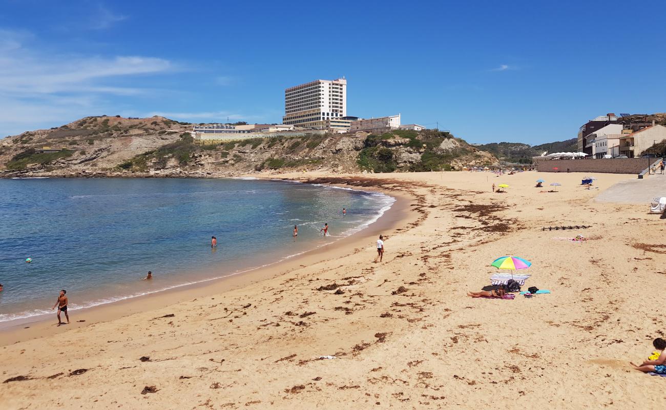 Praia de Porto Novo'in fotoğrafı parlak kum yüzey ile