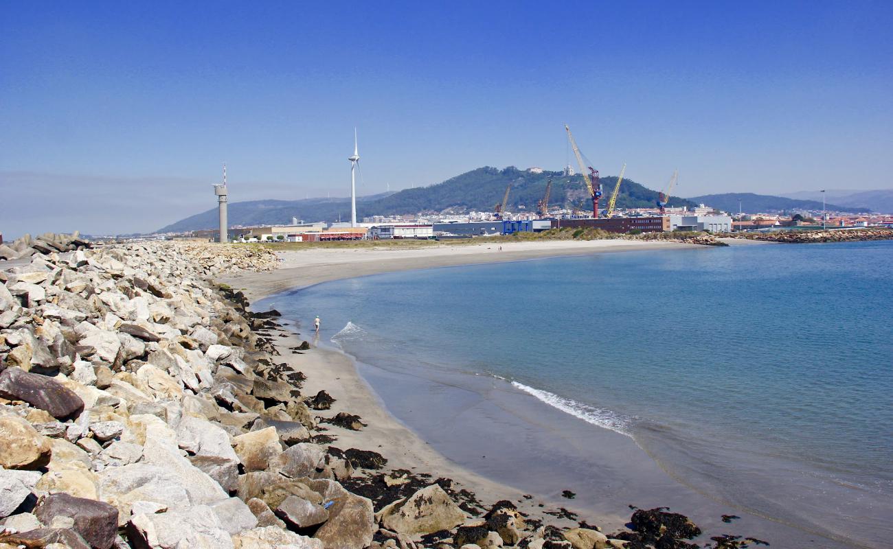 Praia do Coral'in fotoğrafı açık bej kum yüzey ile
