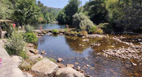 Praia Fluvial da Folgosa