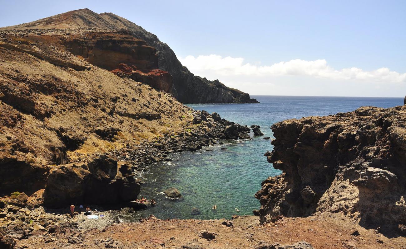 Praia do Sardinha'in fotoğrafı kayalık arazi yüzey ile