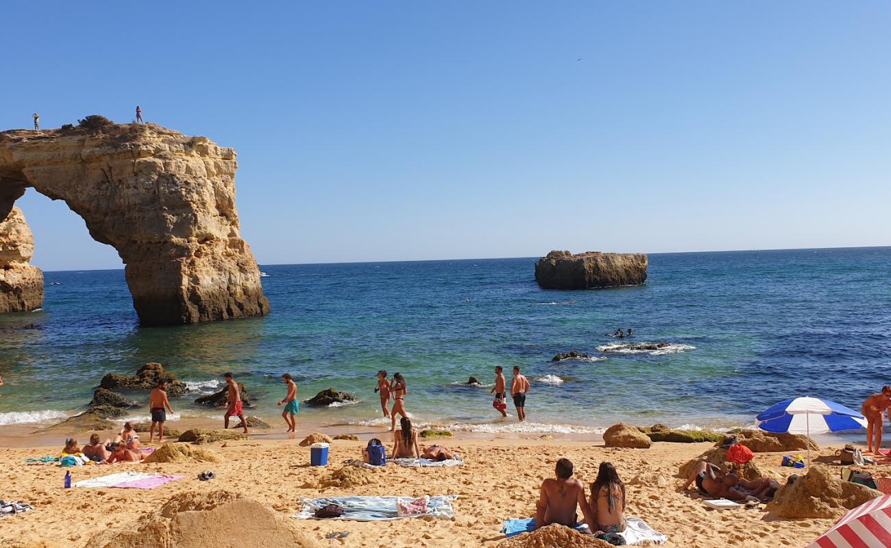 Praia da Estaquinha'in fotoğrafı parlak kum yüzey ile