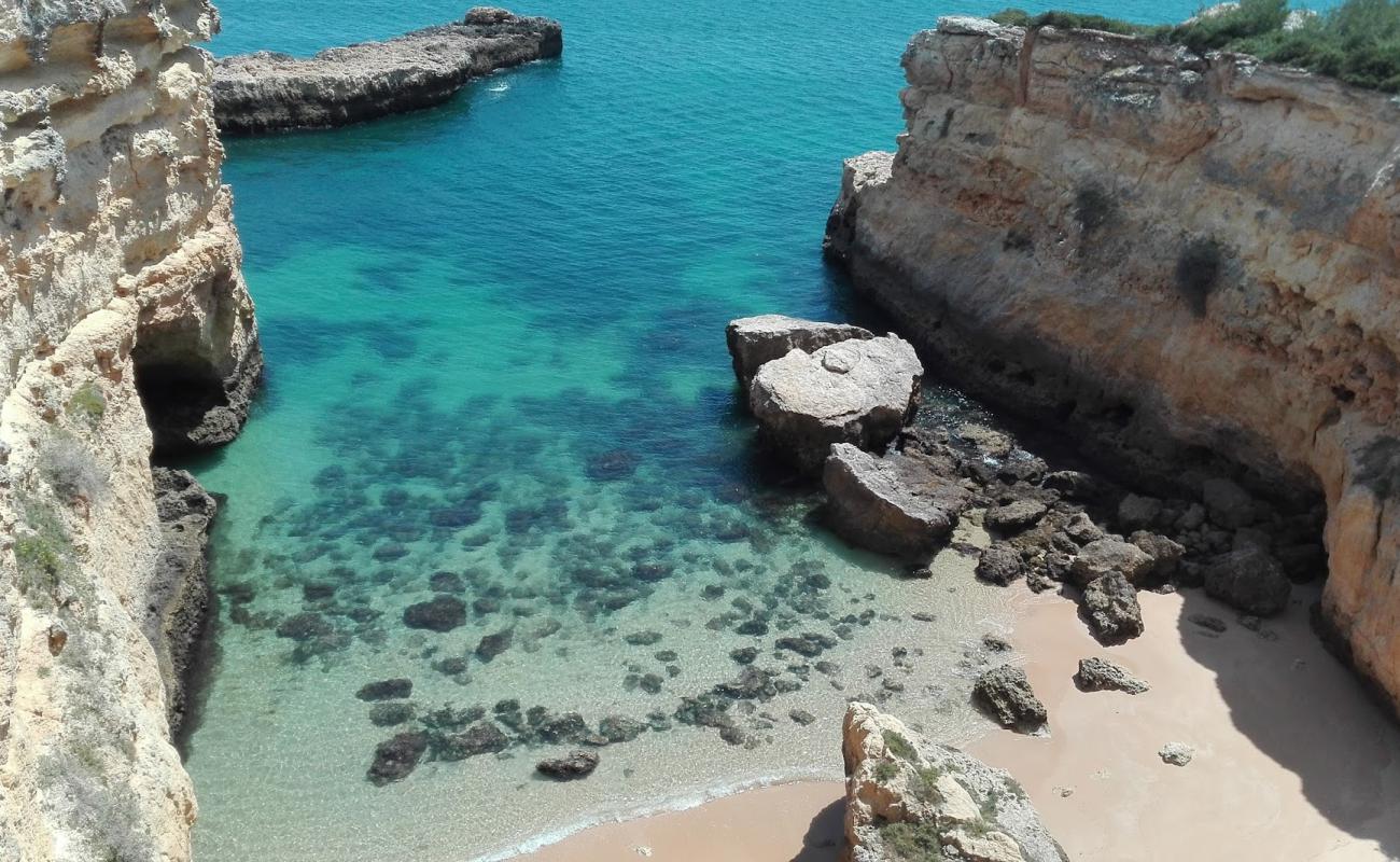 Praia do Salgueiro'in fotoğrafı parlak kum yüzey ile